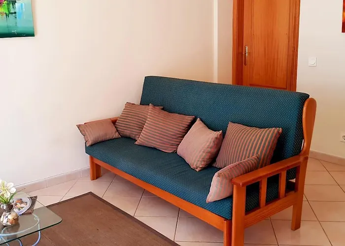 アパート Located - Fabulous Pool ! *